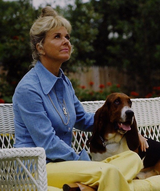 Doris Day with basset hound