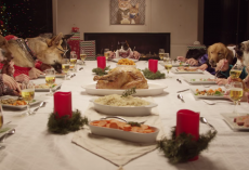 Adorable Thanksgiving Feast Goes To The Dogs, Literally!