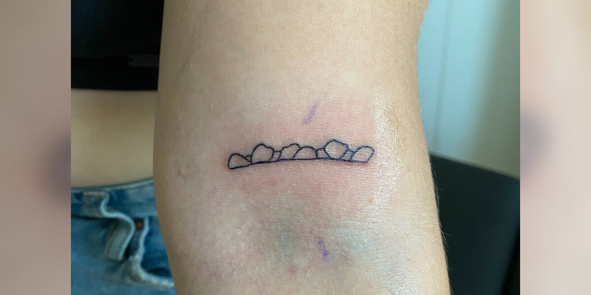 Tattoo Artist Puzzled By Woman’s Strange Request — Until She Sees the Heart Behind It