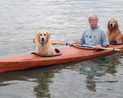 Man Builds A Special Kayak To Go On Little Adventures With His Dogs