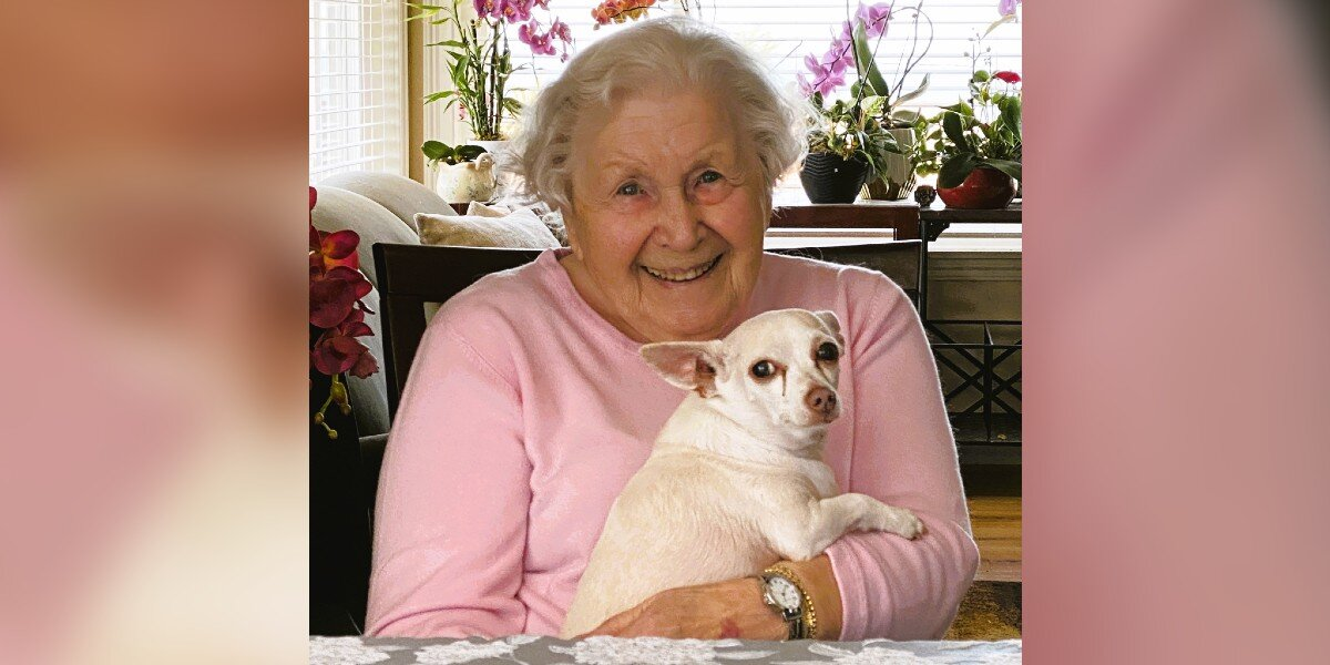No One Wanted This Senior Dog — Until a 100-Year-Old Woman Came Along