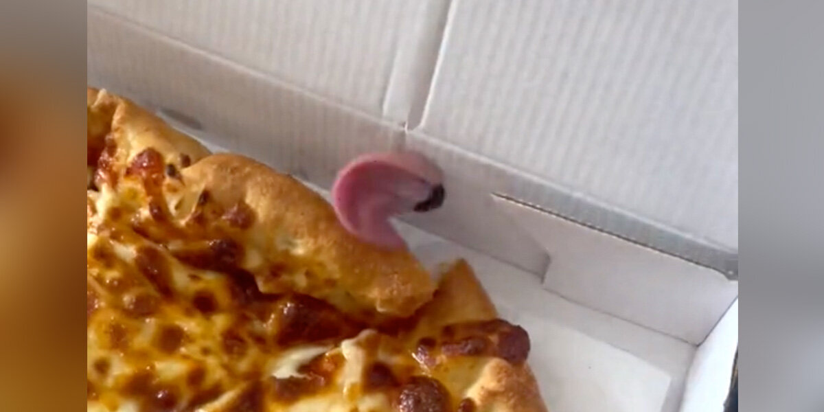 Couple Opens Pizza Box — And Finds The Cutest “Topping” Ever