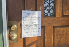 Note On Vacant House’s Door Leads Rescuers To Abandoned Mama Cat And Her Kittens